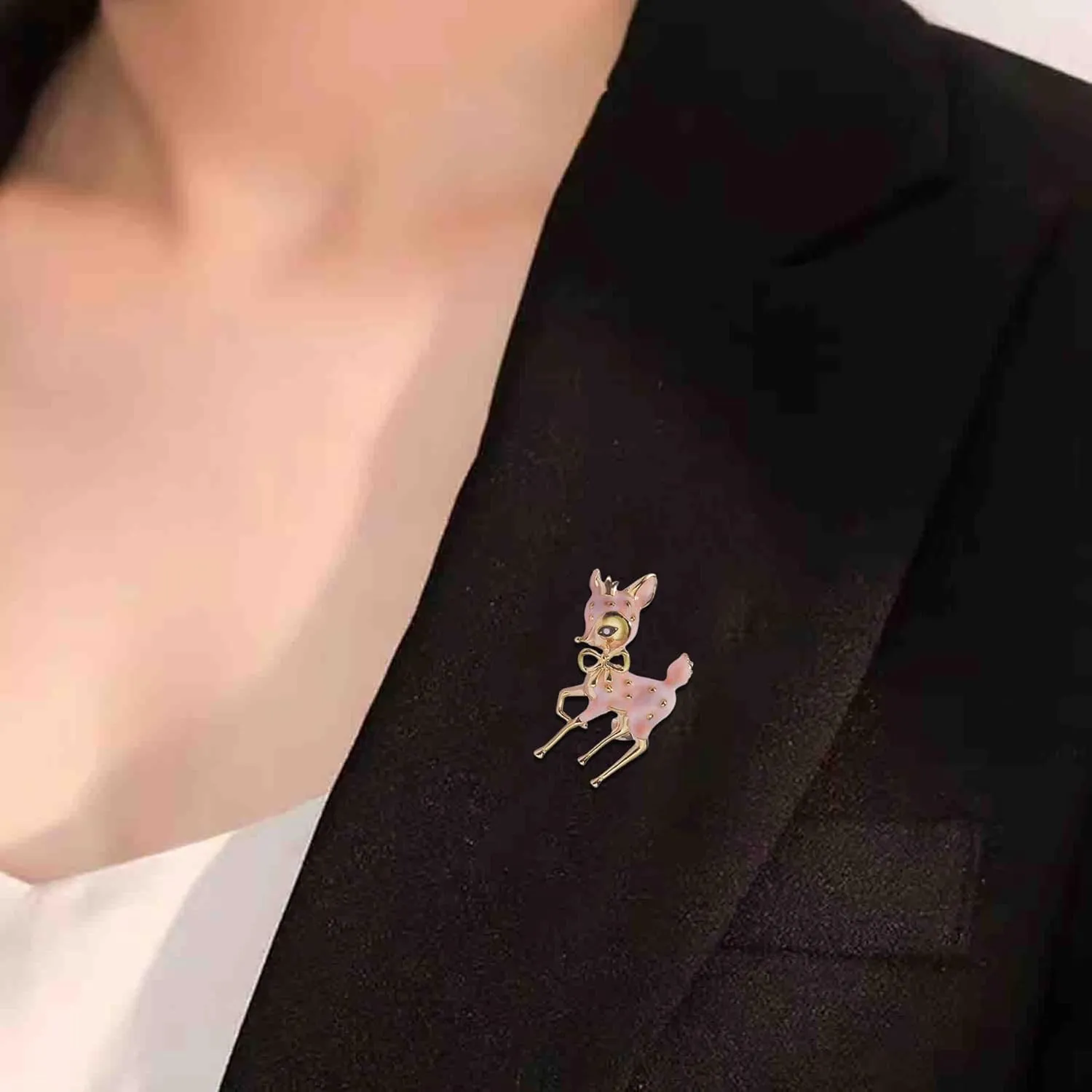 Gold Crystal Animal Brooches for Womne Elegant Rhinestone Butterfly Cat Fox Brooch Pins Fashion Jewelry Accessories for Women Gift