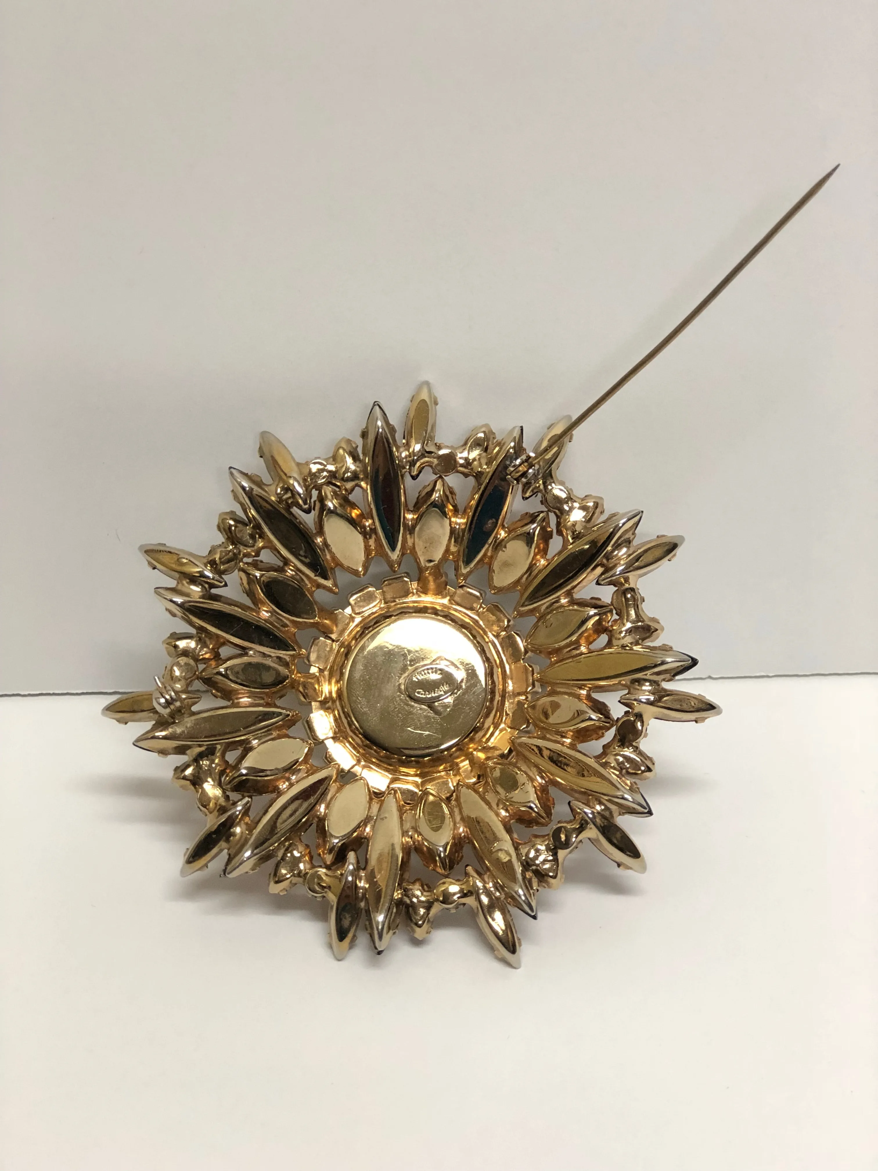 HATTIE CARNEGIE CRYSTAL STARBURST BROOCH