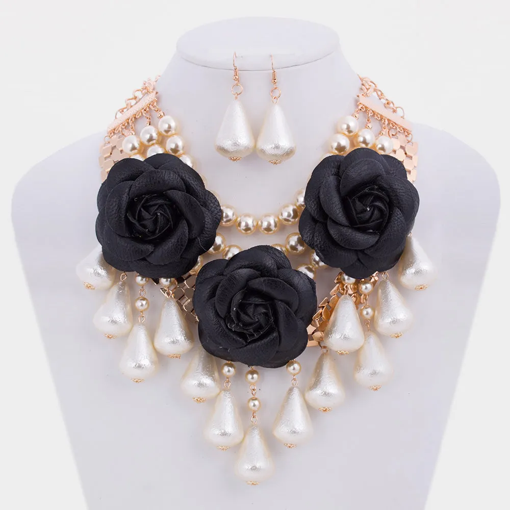 iLLASPARKZ Chunky Rose Pearl Bib Necklace