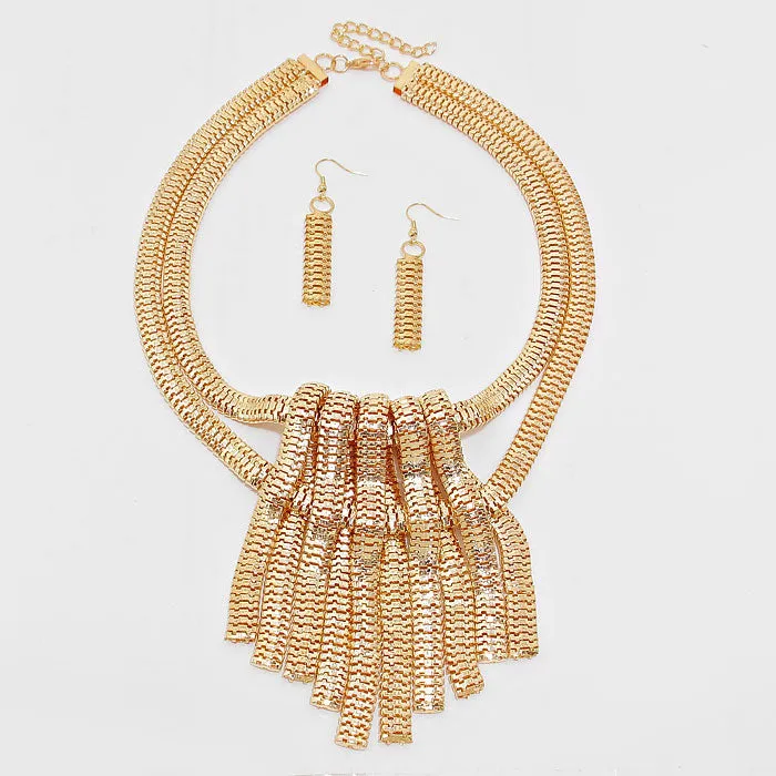 iLLASPARKZ Chunky Snake Chain Fringe Necklace