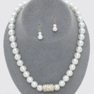 iLLASPARKZ Cylindrical Crystal Pearl Necklace