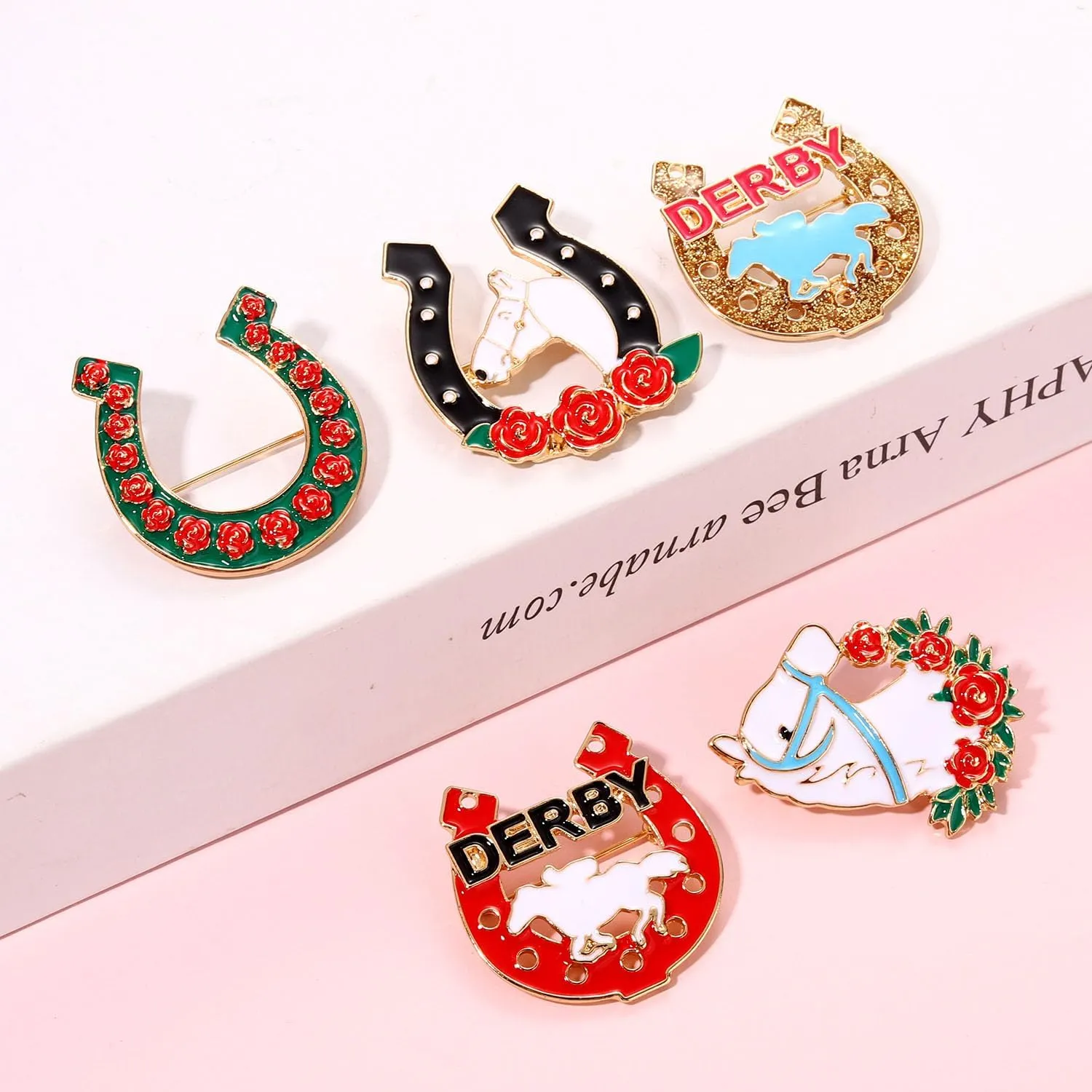 Kentucky Derby Brooches for Women Enamel Horseshoe Riding Suit Brooch Pins Rose Horse Race Day Brooches Kentucky Derby Outfits Accessories Jewelry Gifts