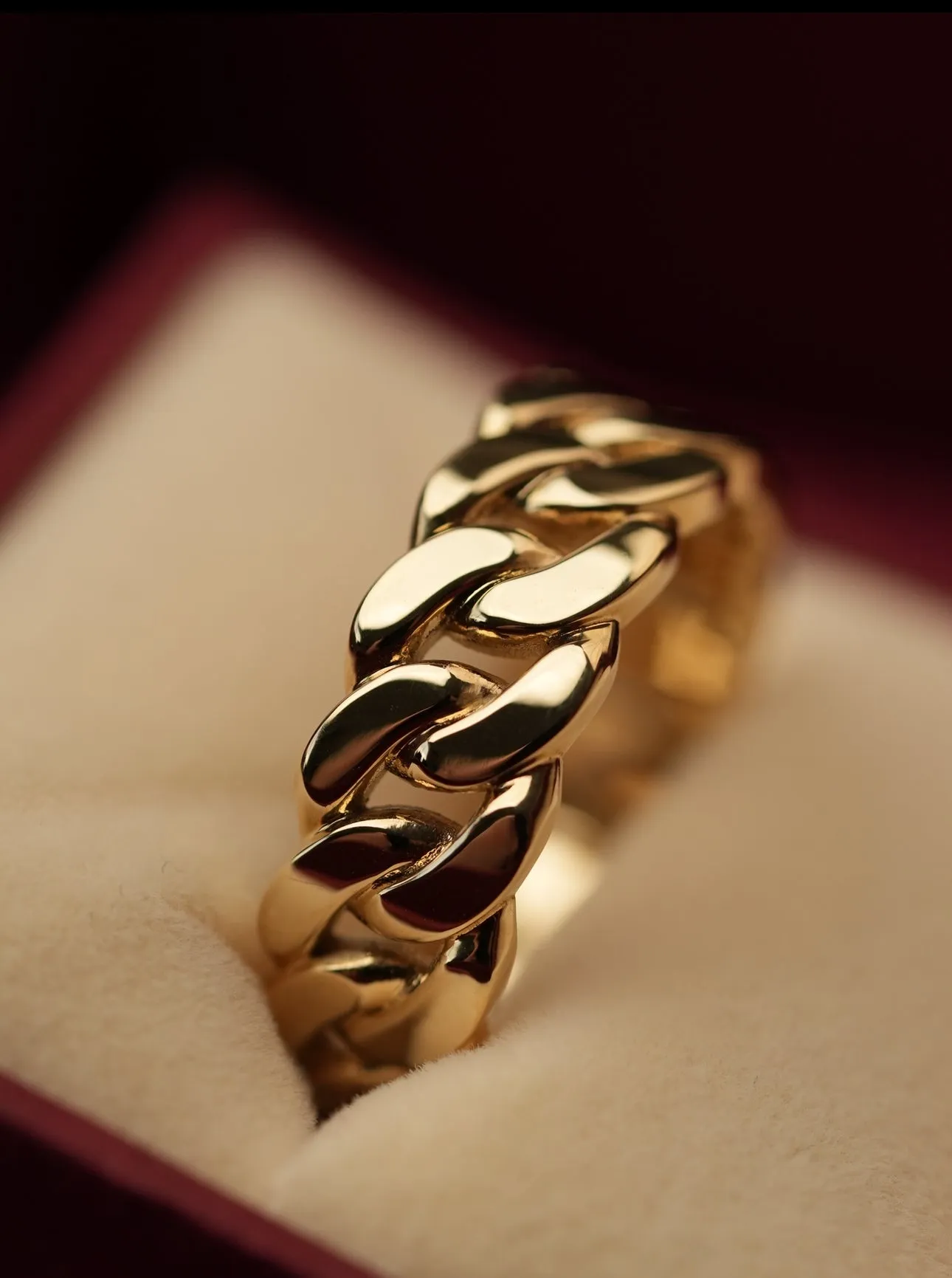 'No. 28' Solid Gold Chain Ring