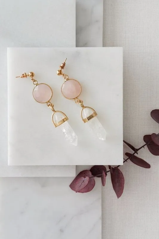 Xander Kostroma Gold Tone Rose Quartz & Clear Quartz Point Earrings – 7.5 cm Healing Jewelry for Love, Clarity & Emotional Balance, Ideal for Women & Wellness Enthusiasts